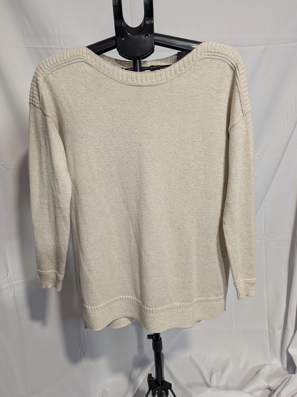 Old Navy Cream Scoop Neck Lightweight Sweater